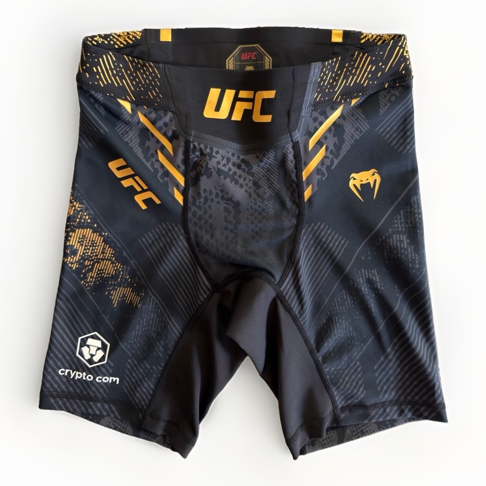 UFC Venum Men's Compression Shorts Black Gold MMA Fight Training Grappling
